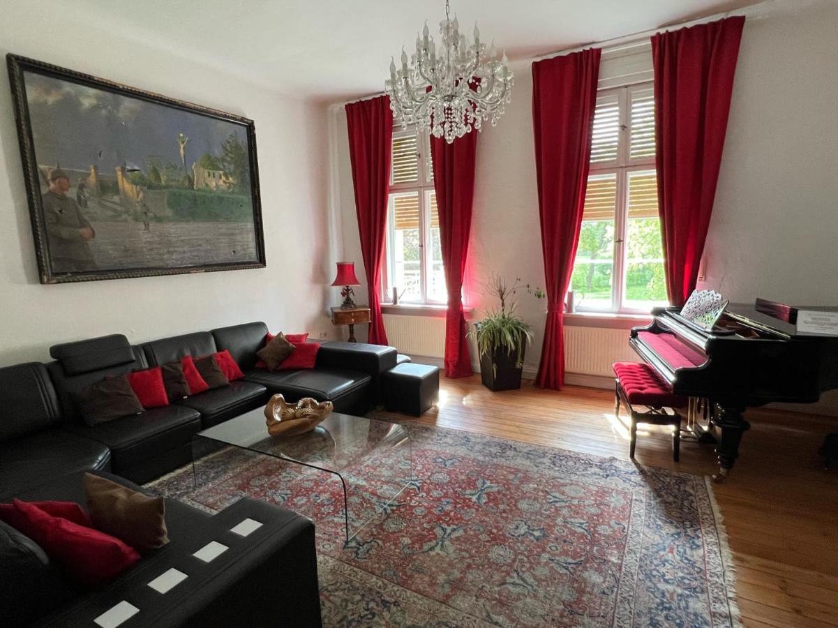 Schloss Grabow, Resting Place & A Luxury Piano Collection Resort, Prignitz Brandenburg Buitenkant foto